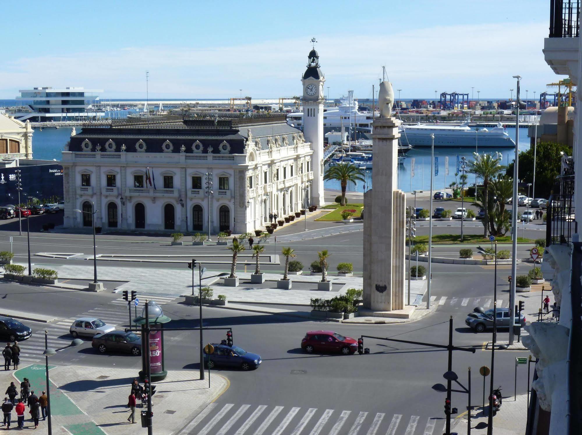 ホテル Balcon Al Mar バレンシア エクステリア 写真